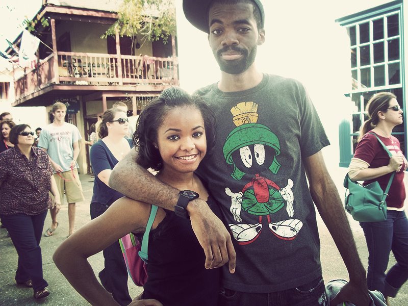 (Kinda) high-school sweethearts